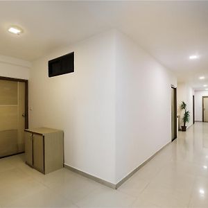 Oyo Hotel D Veeray